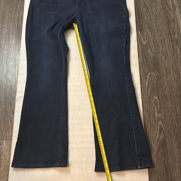 Levi Signature Mid Rise Bootcut Blue Jean 33 Plus Size Western Casual Festival - Picture 7 of 10